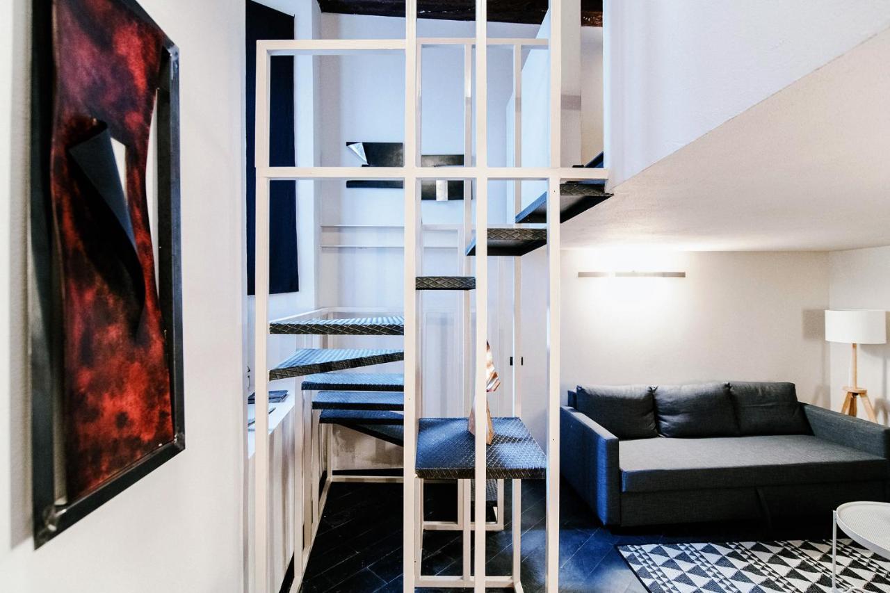 Apartmán Palazzo Del Pero - The House Of Travelers Como Exteriér fotografie